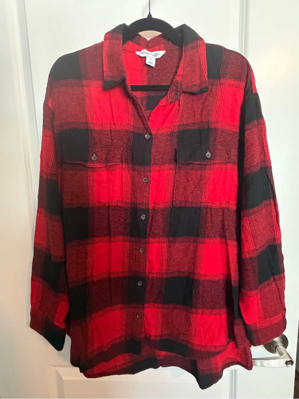 Old Navy Women Red & Black Plaid Button-Up The Boyfriend Shirt - XL - GUC